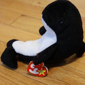 Ty Beanie Baby Waves Killer Whale Black White Plush Style 4084